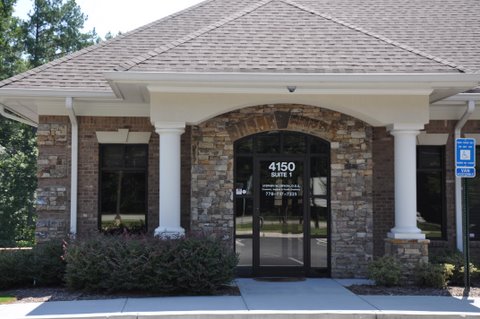 Lilburn Dentist - Dr. Stephen Lipson, D.D.S. - General and Cosmetic Dentistry 